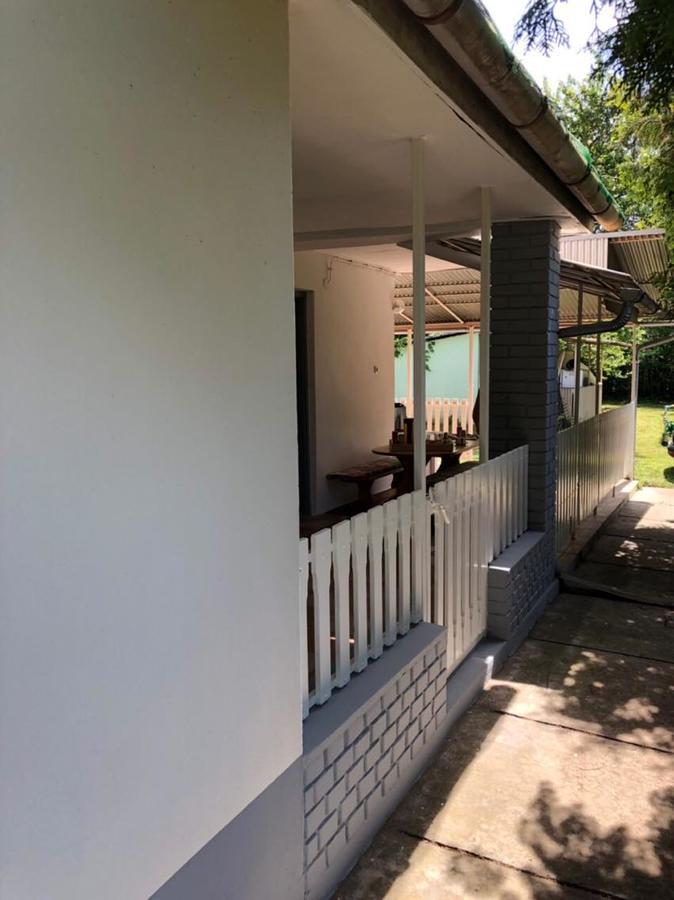 Retro Haz Guest House Balatonszabadi Fürdőtelep Exterior foto